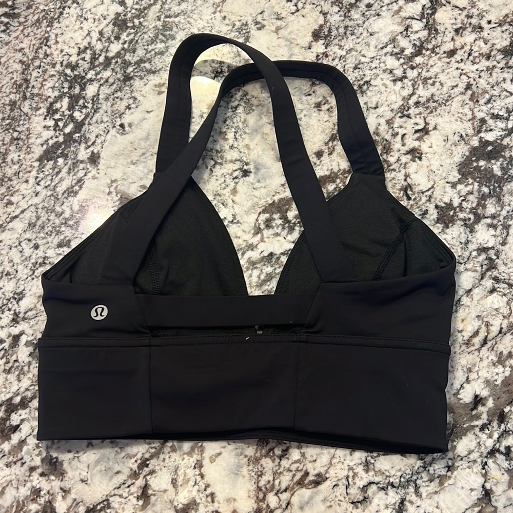 Lululemon Size 6 Sports Bra